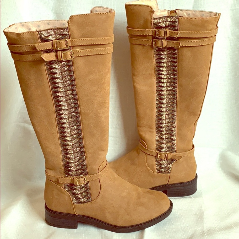 Girls tall boots with side bling